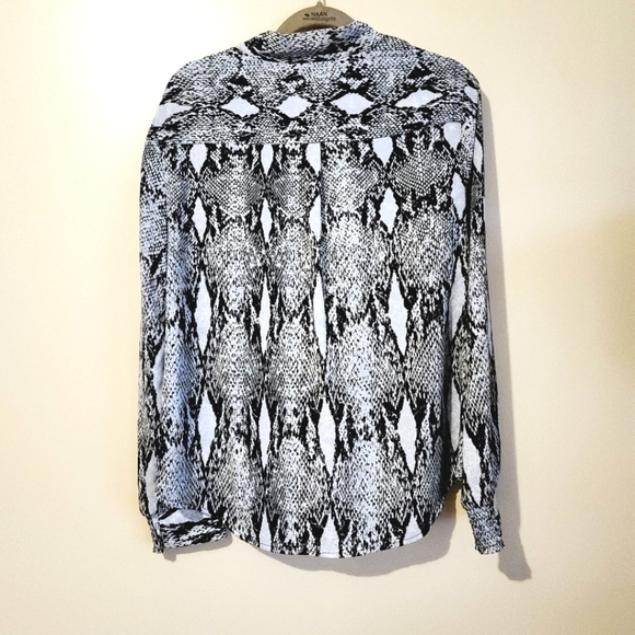 *4 for $30* Light Blue Snakeskin Blouse with Cross Front Detail - Picture 2 of 4